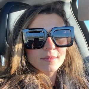 Meet your Posher, Ivana